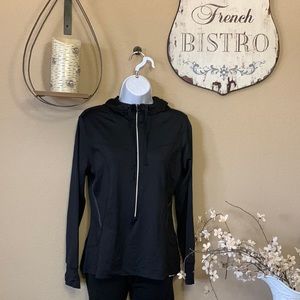NWOT Old Navy Half-Zip Performance Top